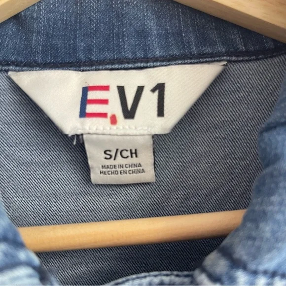 Upcycled Floral Femme Retro Boho Western Denim Jacket - Picture 6 of 6